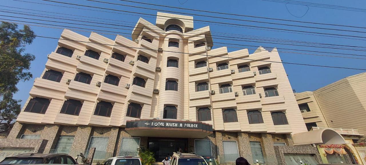 Hotel Krishna Palace Ayodhya Exteriér fotografie